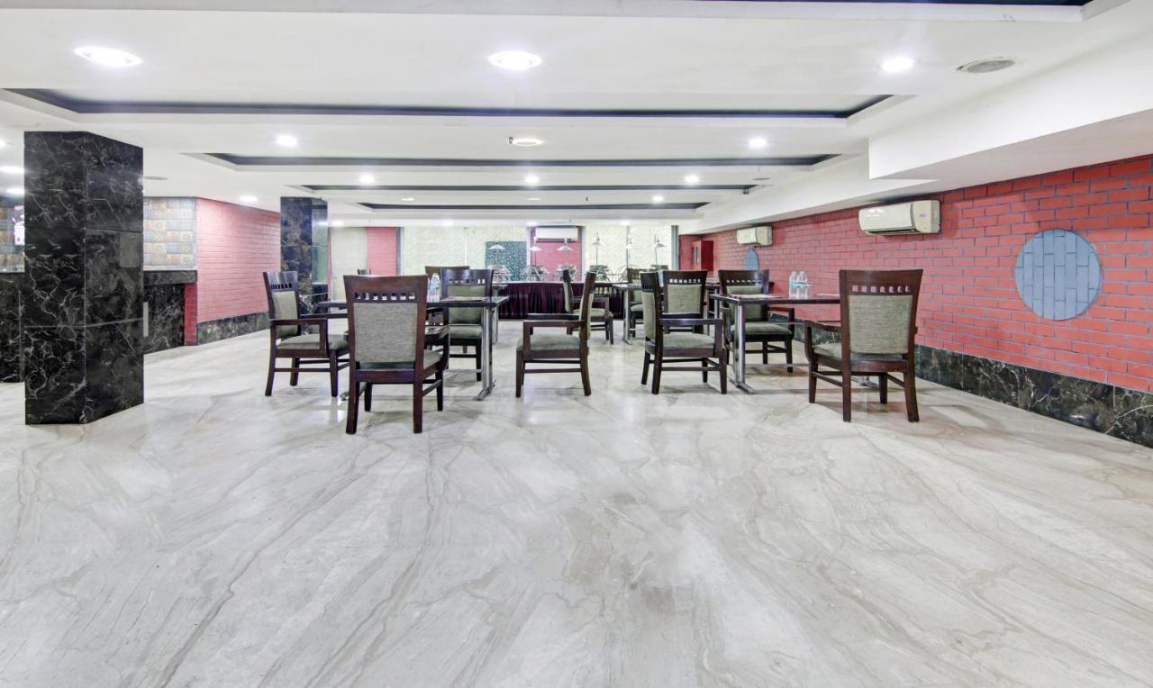 Treebo Trend Elite Hotel New Delhi Exterior photo