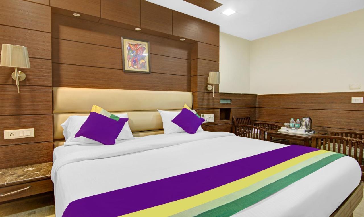 Treebo Trend Elite Hotel New Delhi Exterior photo