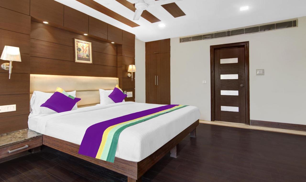 Treebo Trend Elite Hotel New Delhi Exterior photo